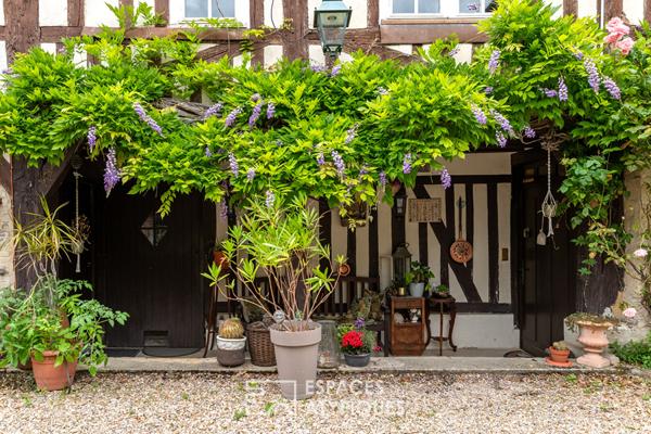 Maison normande du 16ème siècle, repaire secret de Sacha Guitry