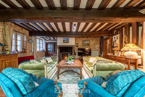 Maison normande du 16ème siècle, repaire secret de Sacha Guitry