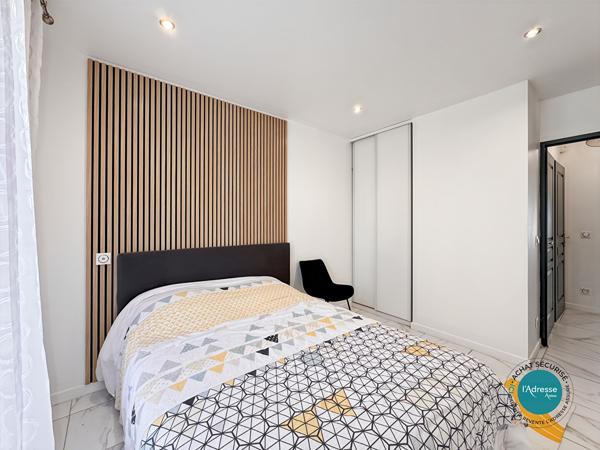 Maison Familiale de plain-pied avec combles aménagés 6 pièces Ormoy