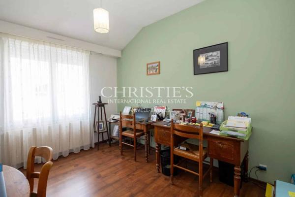 Appartement atypique de 98 m² avec balcon au coeur d’Aytré, à 10 min de La Rochelle