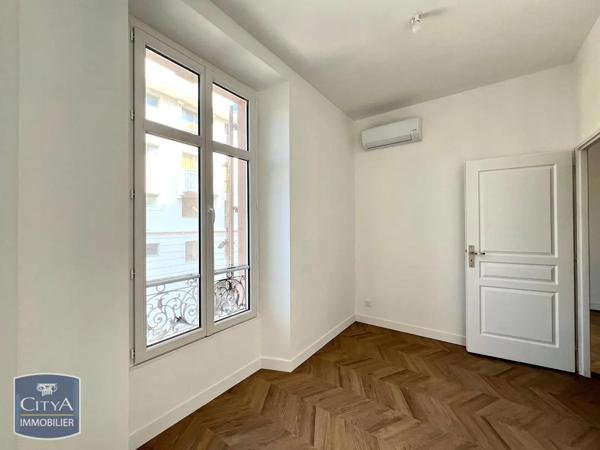 Appartement à louer 2 pièces 47.29m² Cannes (06400)