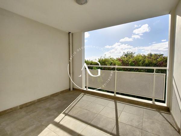 Appartement T3 avec loggia - Étang Z'Abricots - Fort-de-France
