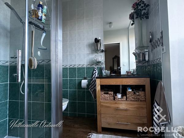 MAISON EN PIERRE ST JEAN D'ANGELY