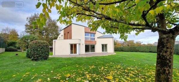 Maison à vendre à Pontivy dans le Morbihan (56300), ref : 56062-2155