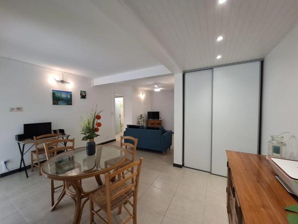A louer - Proche Meynard - Appartement en Rez de jardin - 3 pièces avec terrasse et jardinet