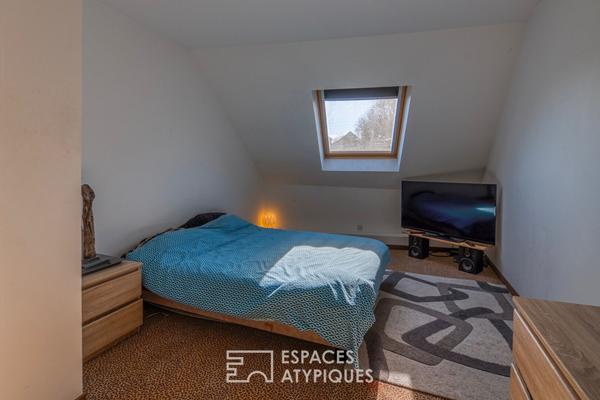 Ancien moulin à eau devenu ensemble immobilier avec jardin et dépendance