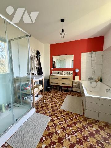 Maison à FORCALQUIER