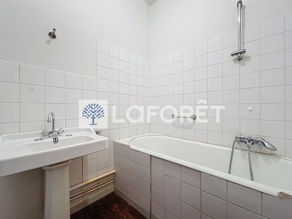 Location appartement Airvault - 3 pièce(s) - 80 m² - 500 €/mois