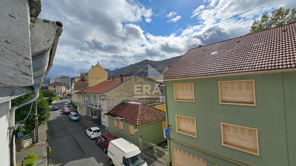 Immeuble à Lourdes - Belle surface, à réinventer totalement