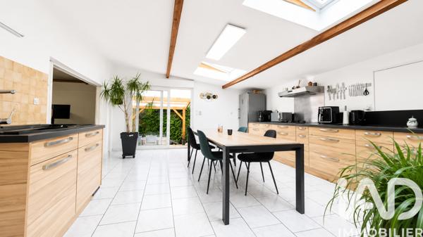 Maison à vendre 5 pièces 121 m² Charleville-Mézières