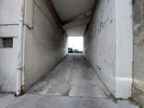 Annexes stationnement