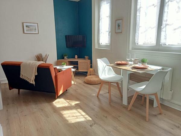 Studio meublé vieux port