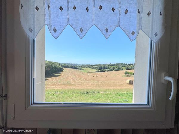 Maison Ploneis 5 pièce(s) 104 m2 , Ploneis