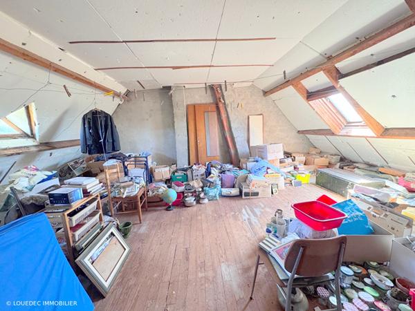 Maison Ploneis 5 pièce(s) 104 m2 , Ploneis