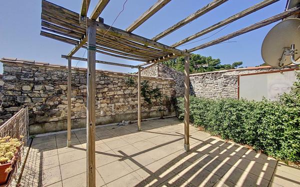 Maison à vendre    7 pièces •  Calvisson