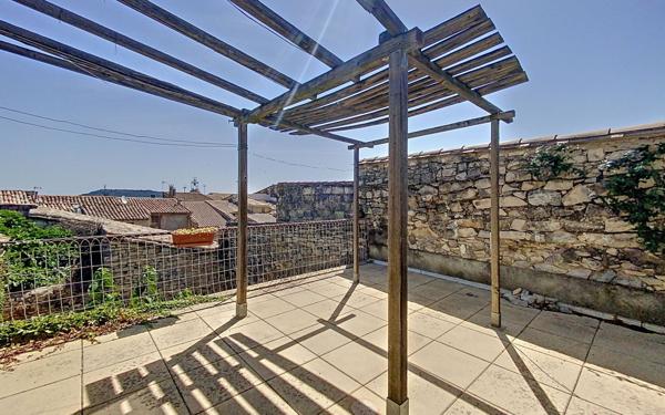 Maison à vendre    7 pièces •  Calvisson