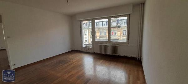 Appartement à louer 4 pièces 74.41m²