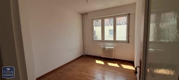 Appartement à louer 4 pièces 74.41m²