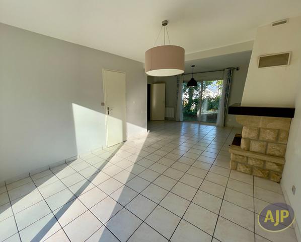 Location maison La Chapelle Sur Erdre : 1 415 € - AJP Immobilier Nantes Nord