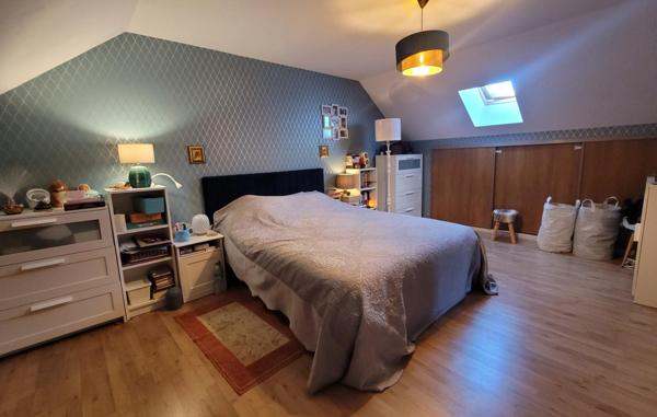 Saint-Jean-le-Blanc. Grande maison familiale 185m²