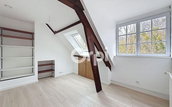 Maison à louer    7 pièces • 140 m2 Champagne-sur-Seine