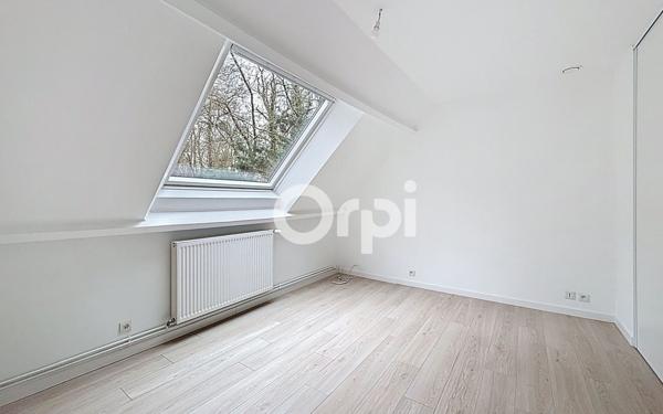 Maison à louer    7 pièces • 140 m2 Champagne-sur-Seine