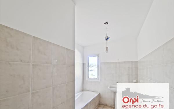 Appartement à vendre    2 pièces • 51,68 m2 Ajaccio