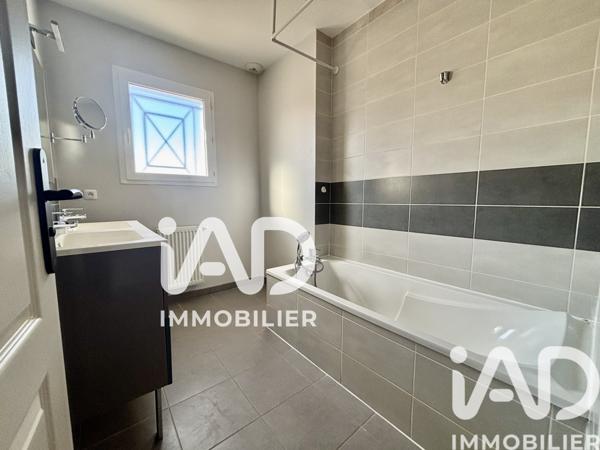 Location maison 4 pièces 85 m² Seilh