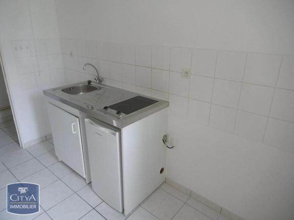 Location appartement Vierzon (18100) 2 pièces 42.19m²