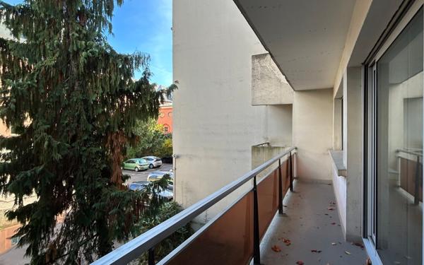 Appartement à vendre    2 pièces • 59,65 m2 Mulhouse