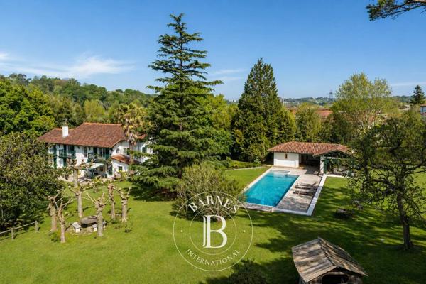 Ascain, Maison 3 Chambres -  310 m² à vendre