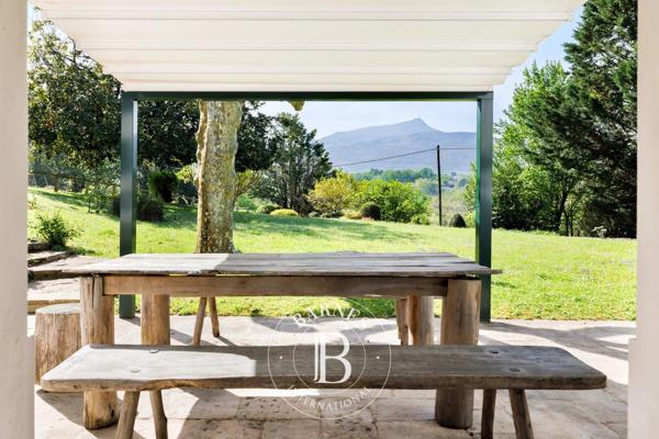 Ascain, Maison 3 Chambres -  310 m² à vendre