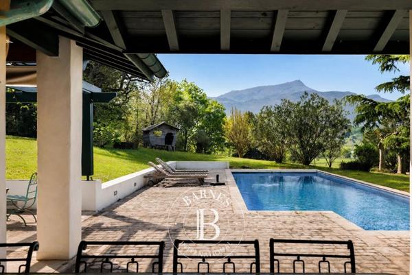 Ascain, Maison 3 Chambres -  310 m² à vendre