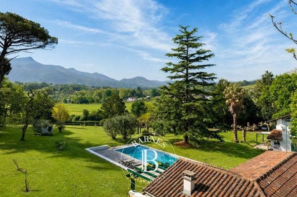 Ascain, Maison 3 Chambres -  310 m² à vendre