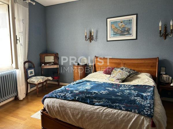 En exclusivité quartier Ribray maison en pierre de 150 m² environ garage et jardin