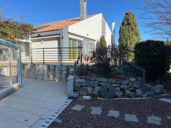 Maison  10 pièce(s) 210 m2 6 chambres