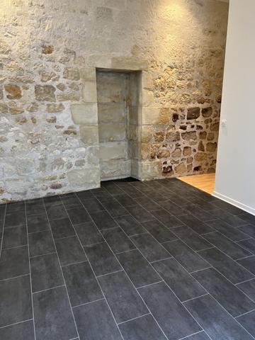 À vendre - Immeuble 363 m² situé à Chinon (37500)