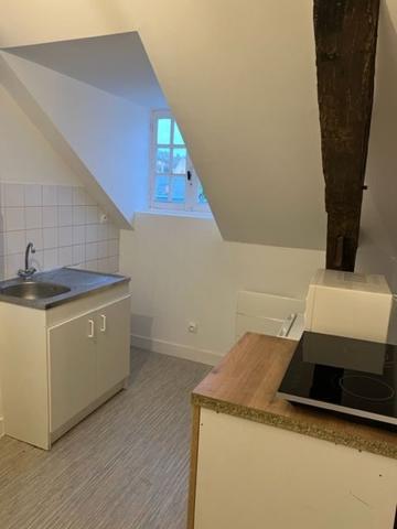 À vendre - Immeuble 363 m² situé à Chinon (37500)