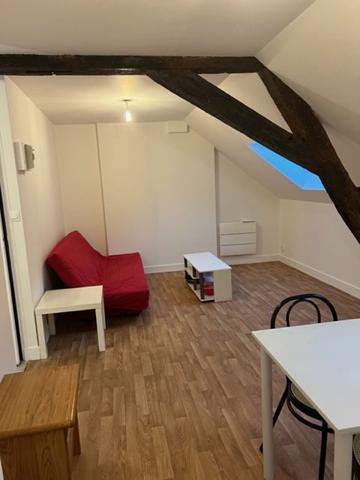 À vendre - Immeuble 363 m² situé à Chinon (37500)
