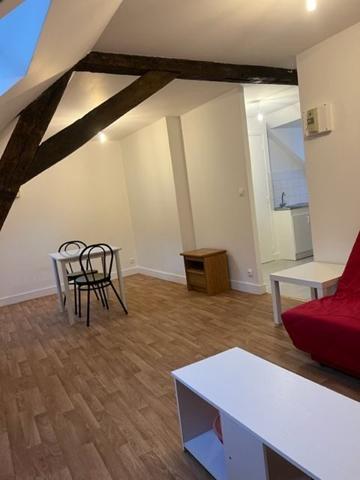 À vendre - Immeuble 363 m² situé à Chinon (37500)