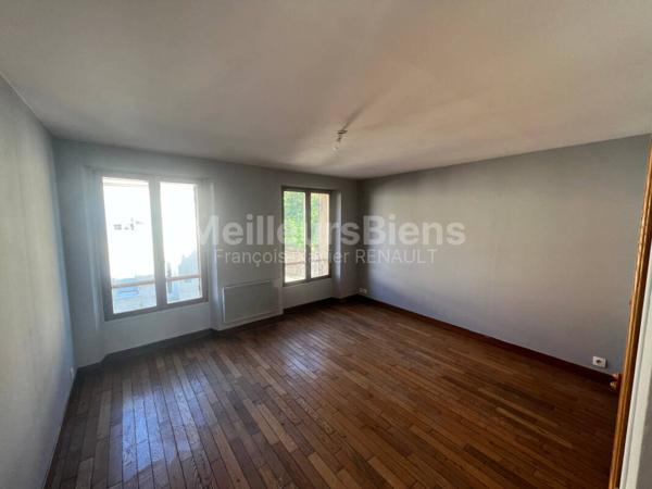 immeuble de rapport, 5 appartements à Pontarmé