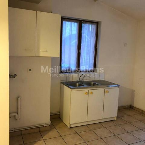 immeuble de rapport, 5 appartements à Pontarmé