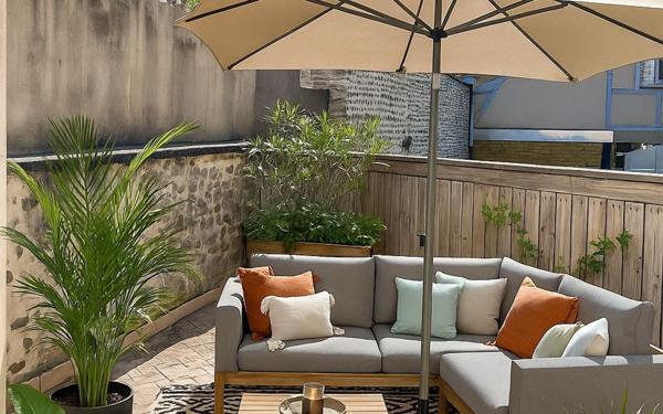 Appartement à vendre    2 pièces • 108 m2 Pau