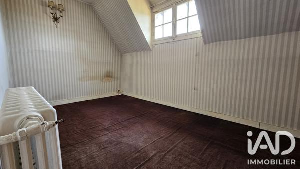 Maison à vendre 6 pièces 140 m² Saint-Pierre-lès-Nemours