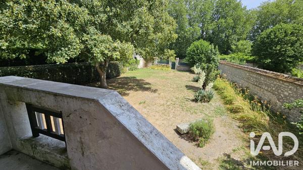 Maison à vendre 6 pièces 140 m² Saint-Pierre-lès-Nemours