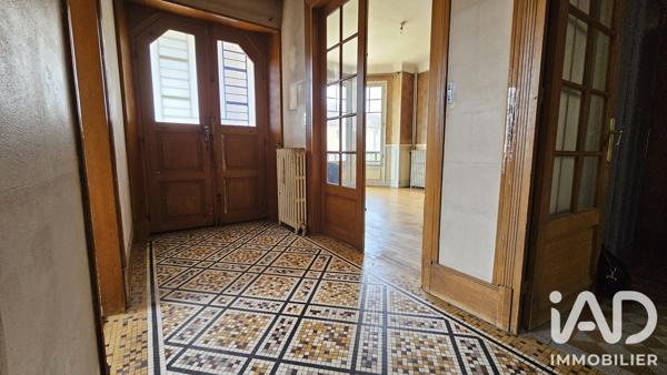 Maison à vendre 6 pièces 140 m² Saint-Pierre-lès-Nemours