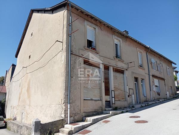 Investissement locatif , sur 615 m2.