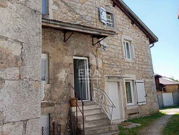 Investissement locatif , sur 615 m2.