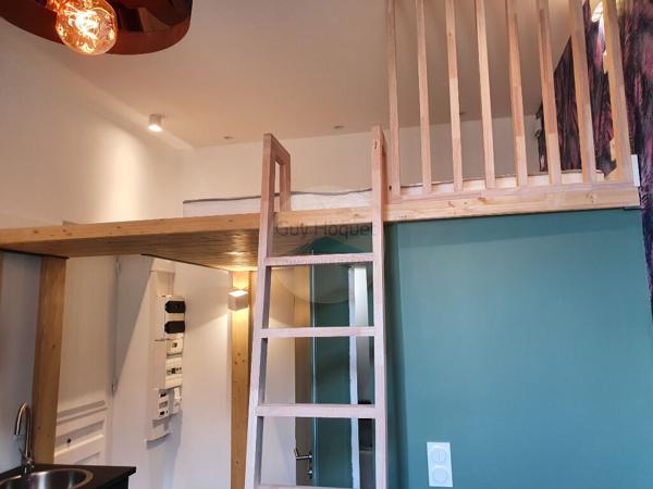 STUDIO meublé, décoré, climatisé rue Garibaldi