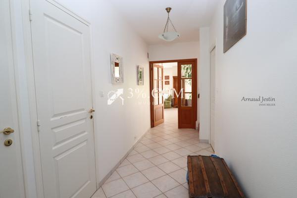 Maison 9 pièce(s) 5 chambre(s) 176 m²